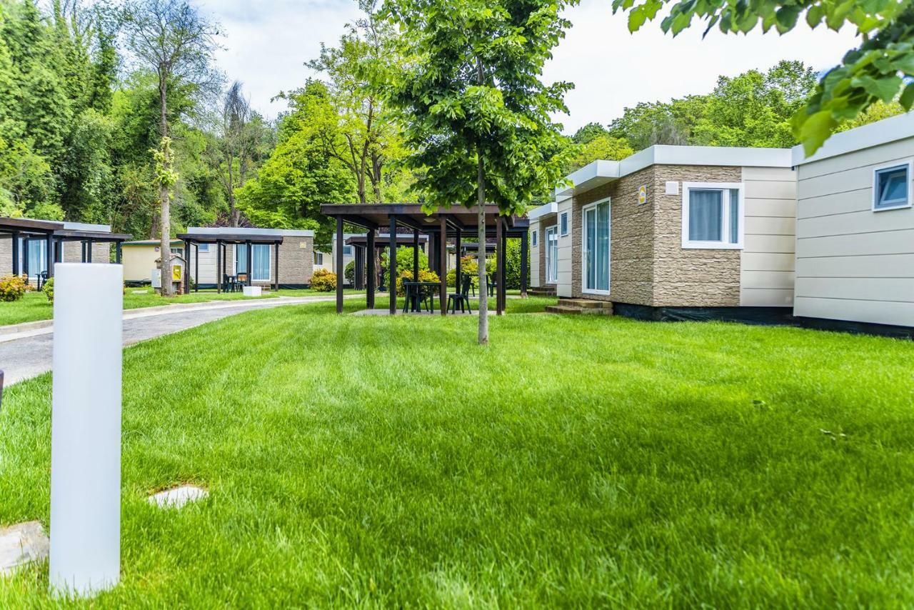 Flaminio Village Park Camping